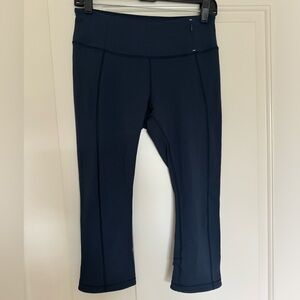 Calia essential crossover capri leggings, navy blue